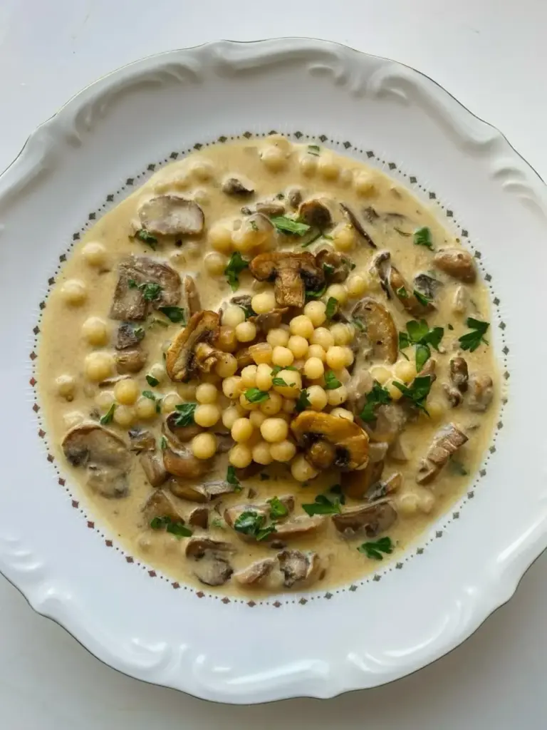 Creamy Mushroom Moghrabiyeh